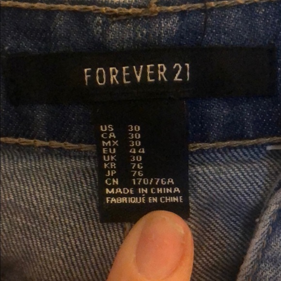 Jean shorts - Picture 3 of 3